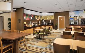 Fairfield Inn & Suites-Washington Dc